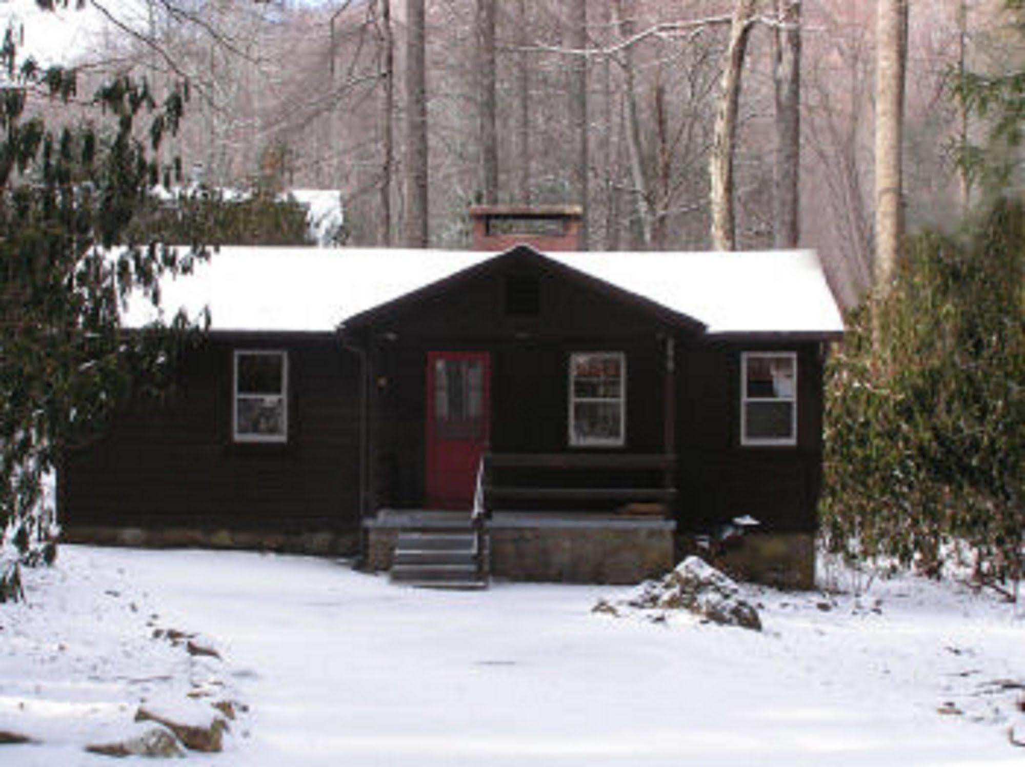 Cabins At Twinbrook Resort Maggie Valley Exterior foto